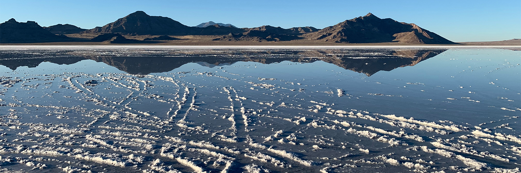 Featured image showing melting lake ice from pexels-jd-garrett-14870203