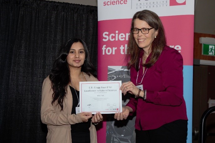 Undergraduate student Nakshi Patel, recipient of the C.B. Cragg Prize for Excellence in Natural Science, and Professor Jill Lazenby